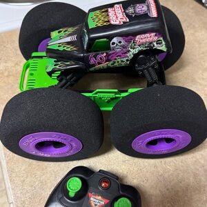 Monster Jam Grave Digger RC Truck - Black, Green, and Purple